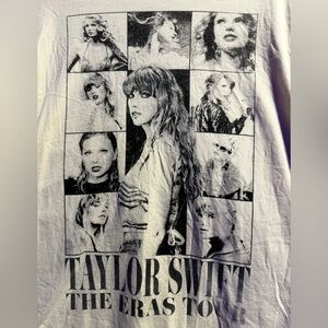 Taylor Swift The Eras Tour Graphic T-Shirt Size Small